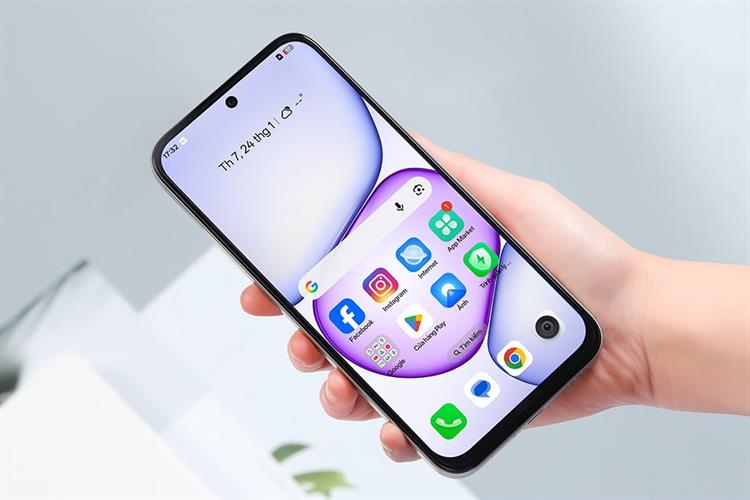 Điện thoại realme C100 4G 8GB/256GB Màu Trắng