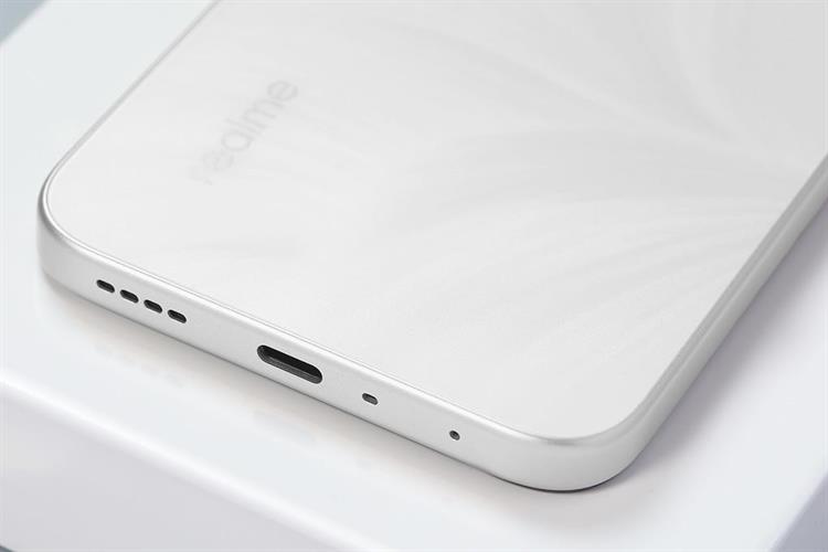 Điện thoại realme C100 4G 8GB/256GB Màu Trắng