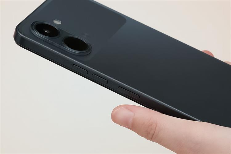 Điện thoại Tecno Spark Go 3 4GB/128GB Màu Đen