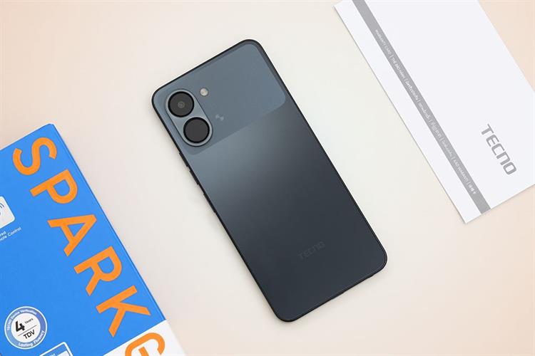 Điện thoại Tecno Spark Go 3 4GB/128GB Màu Đen
