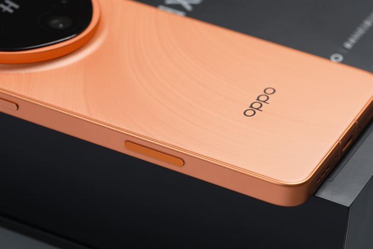 Điện thoại OPPO Find X9 Ultra 12GB/512GB Màu Cam