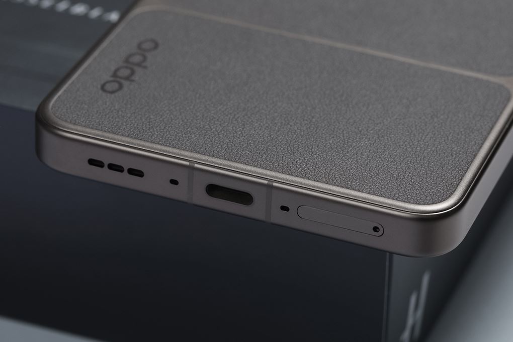 Điện thoại OPPO Find X9 Ultra 12GB/512GB Màu Nâu nhạt