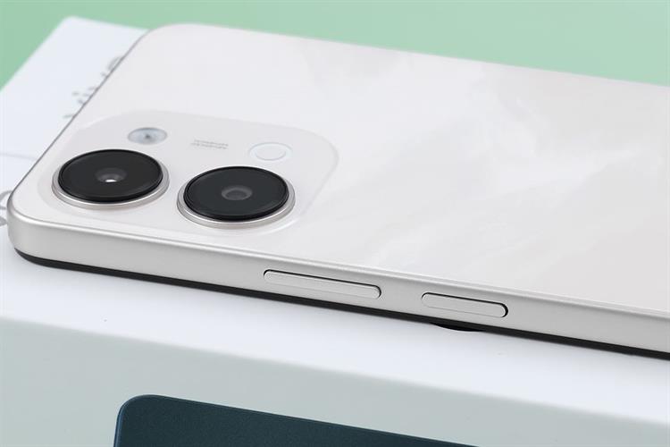 Điện thoại Vivo Y11d 4GB/128GB Màu Bạc