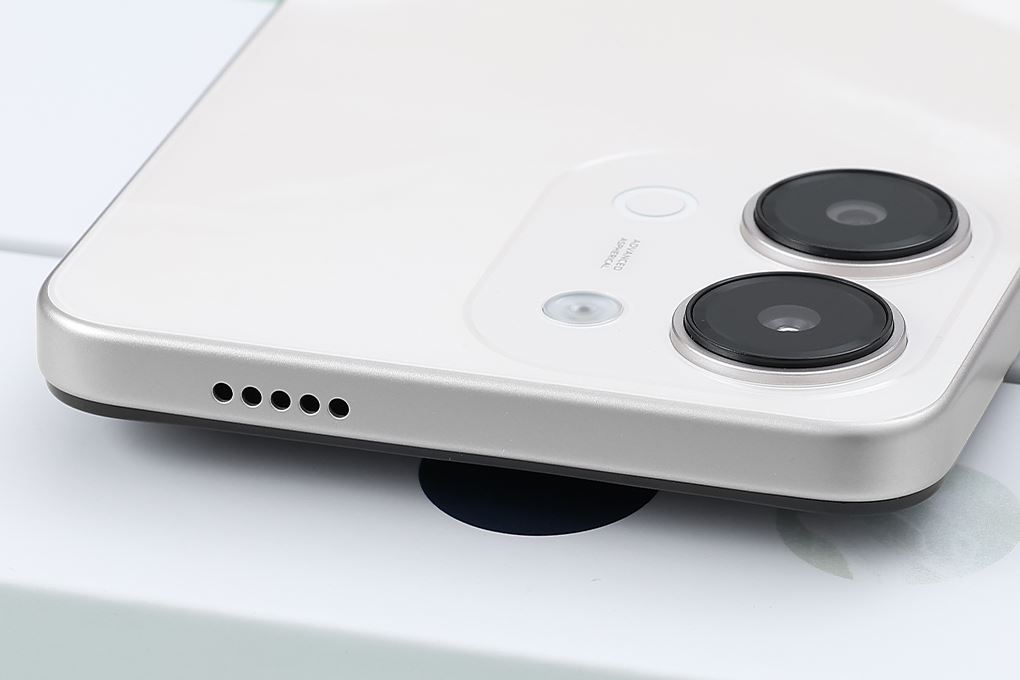 Điện thoại Vivo Y11d 6GB/128GB Màu Bạc