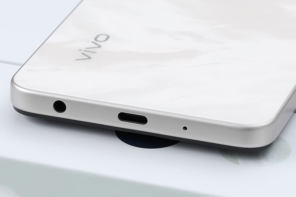 Điện thoại Vivo Y11d 6GB/128GB Màu Bạc