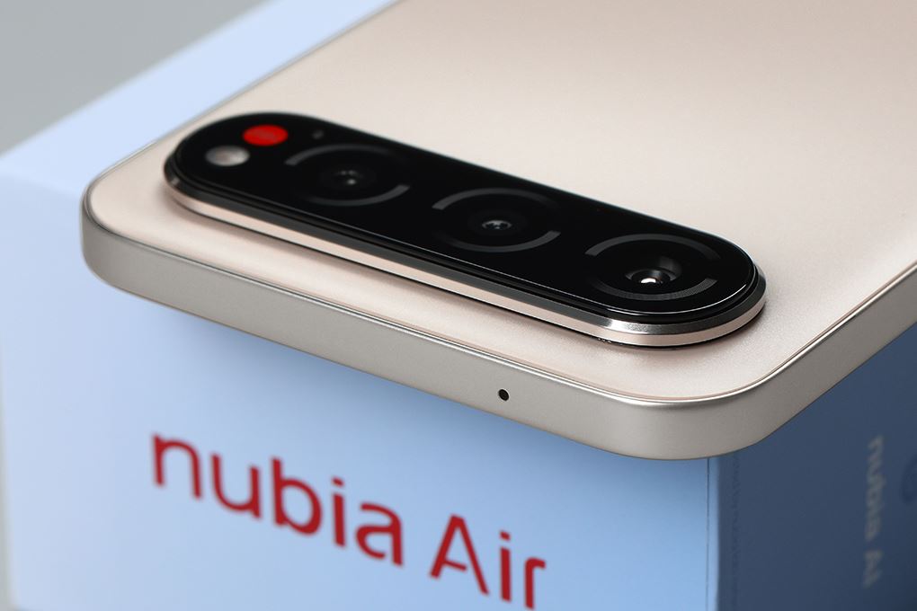 Điện thoại Nubia Air 5G 8GB/256GB Màu Vàng