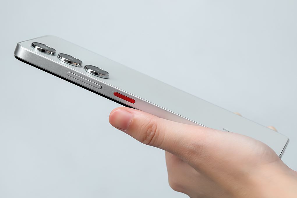 Điện thoại Nubia V80 Max 4GB/128GB Màu Bạc