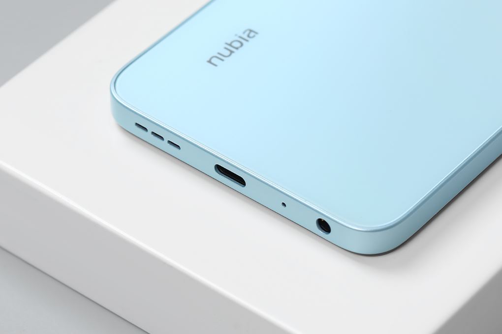 Điện thoại Nubia V80 Max 4GB/128GB Màu Xanh Thiên Thanh