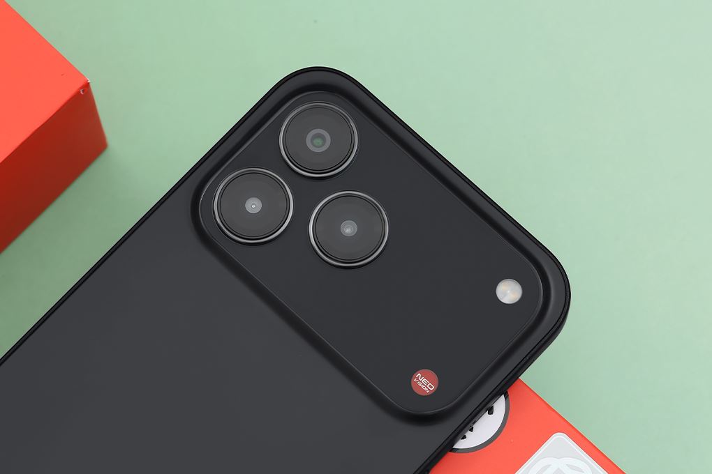 Điện thoại Nubia V80 Design 4GB/128GB Màu Đen
