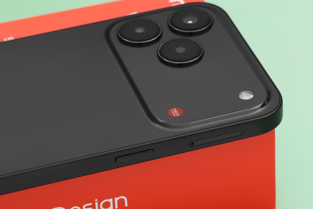 Điện thoại Nubia V80 Design 4GB/128GB Màu Đen