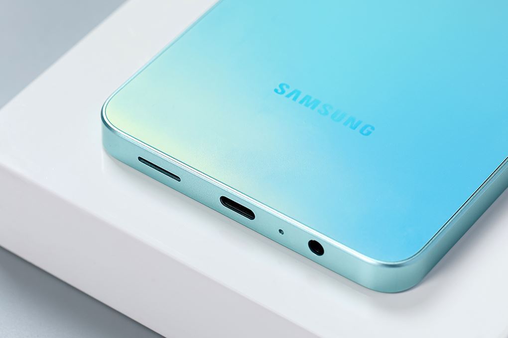 Điện thoại Samsung Galaxy A07 5G 6GB/128GB Màu Xanh lá