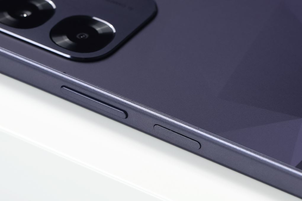Điện thoại OPPO A6t Pro 8GB/128GB Màu Tím