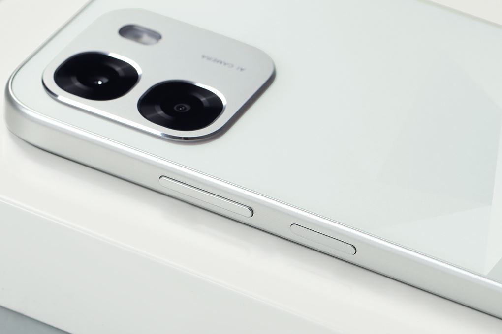 Điện thoại OPPO A6t Pro 8GB/128GB Trắng - 7