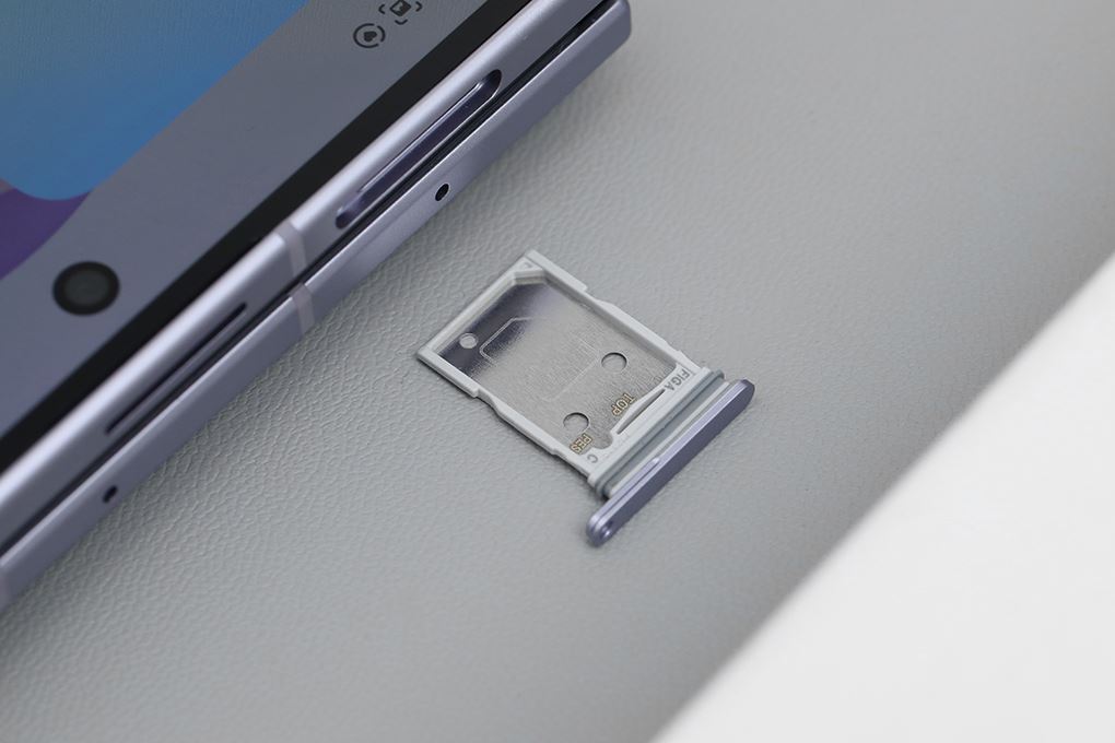 Điện thoại Samsung Galaxy Z Fold8 12GB/512GB Màu Tím