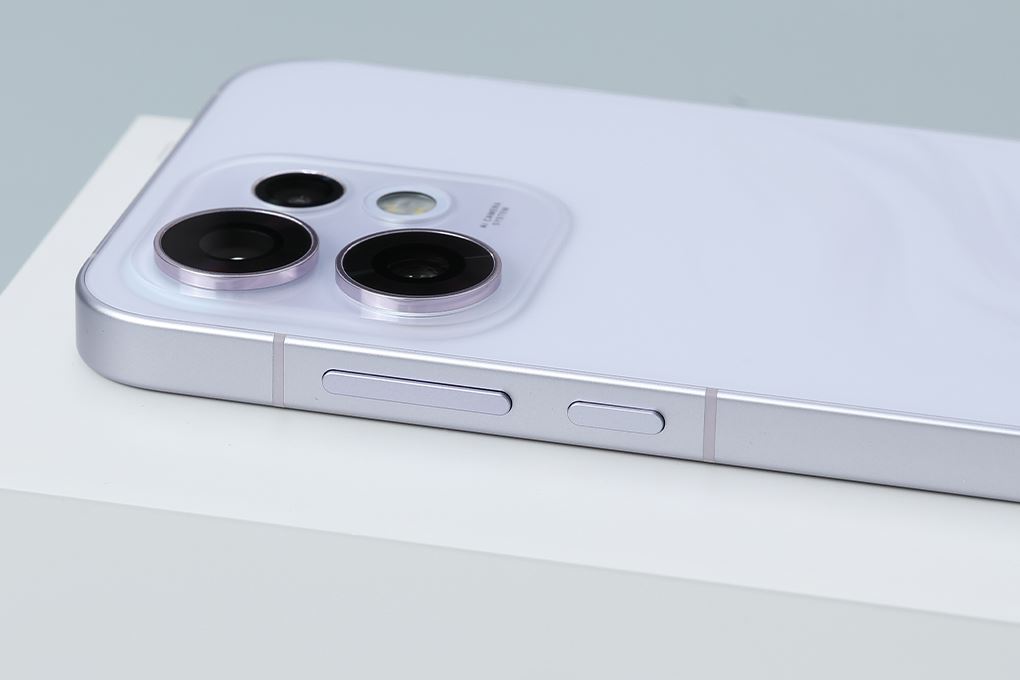 Điện thoại OPPO Reno16 5G 8GB/256GB Màu Tím nhạt