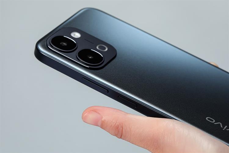 Điện thoại vivo Y31d 4GB/128GB Màu Đen