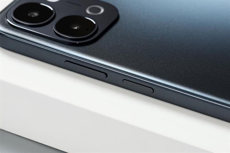 Điện thoại vivo Y31d 4GB/128GB Màu Đen