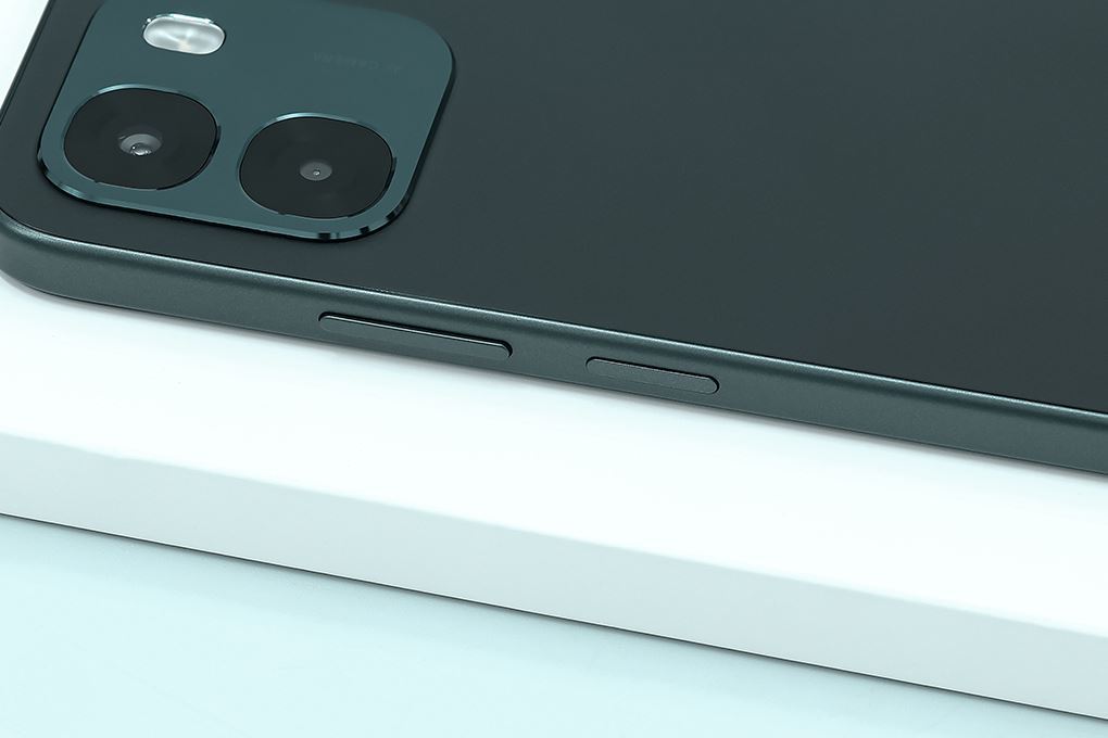 Điện thoại OPPO A6 8GB/256GB Màu Xanh Đậm