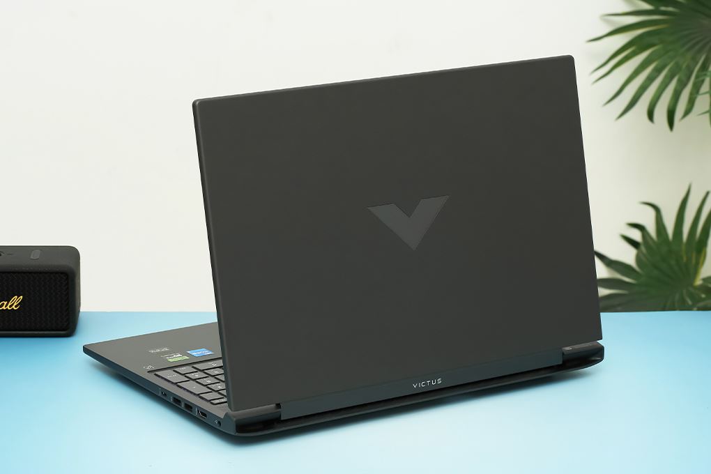 Laptop HP Gaming VICTUS 16 r0228TX i5 13500H/32GB/512GB/6GB RTX4050/144Hz/Win11 (9Q979PA) Màu Đen