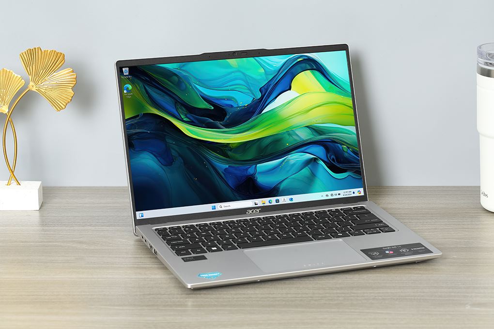 Laptop Acer Swift Go 14 AI 73 53X7 - NX.KSLSV.001 (Ultra 5 125H, 16GB, 512GB, 2.8K 120Hz, Win11) Màu Bạc