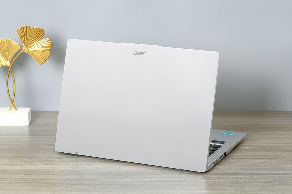Laptop Acer Swift Go 14 AI 73 53X7 - NX.KSLSV.001 (Ultra 5 125H, 16GB, 512GB, 2.8K 120Hz, Win11) Màu Bạc