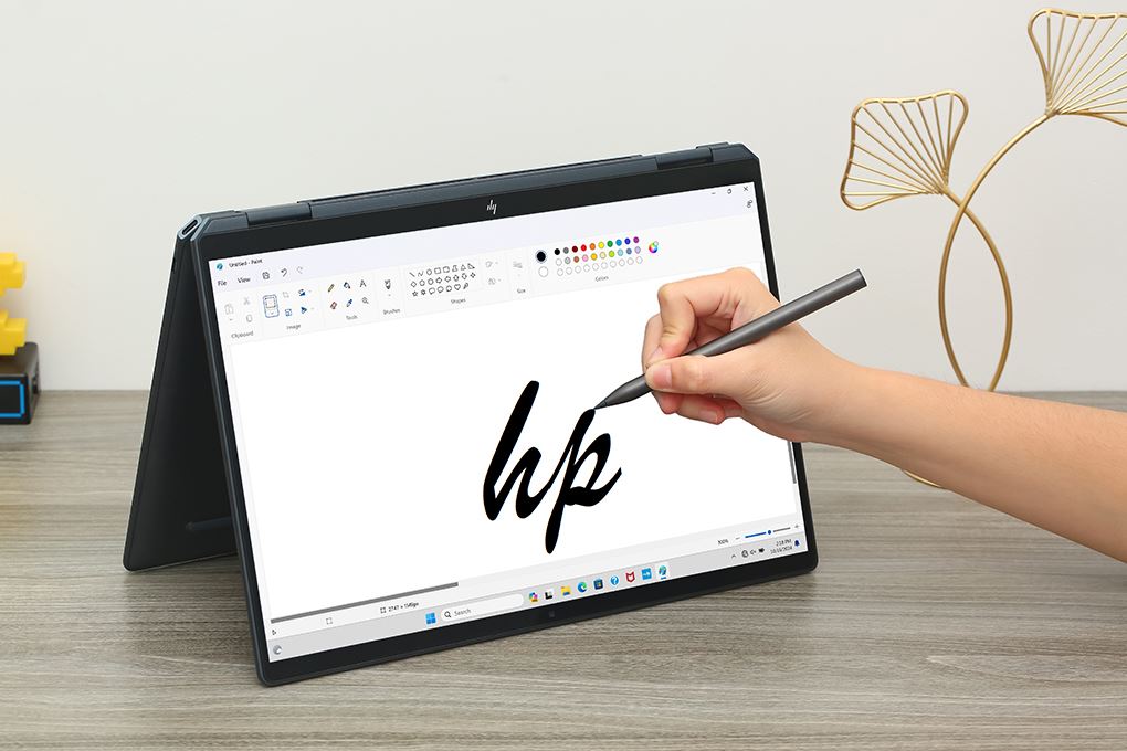 TOP 5 điểm nhấn đáng mua trên mẫu laptop cao cấp HP Spectre X360 14 eu0050TU TOP 5 điểm nhấn đáng mua trên mẫu laptop cao cấp HP Spectre X360 14 eu0050TU