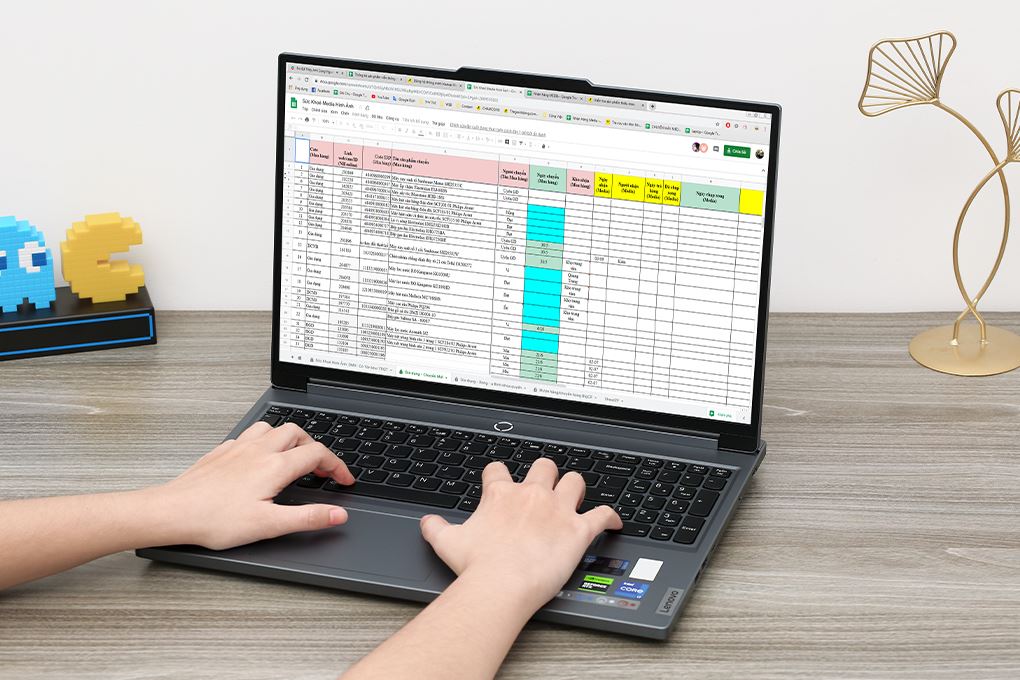 Laptop Lenovo Gaming Legion 5 16IRX9 i7 14650HX/16GB/1TB/8GB RTX4060/165Hz/Win11 (83DG0051VN) - 16