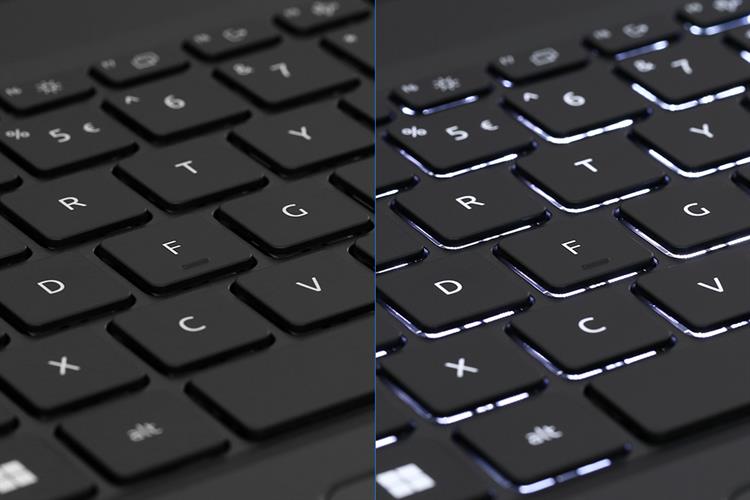 Laptop Acer Gaming Nitro V ANV15 51 75GS i7 13620H/16GB/512GB/6GB RTX4050/144Hz/Win11 (NH.QN8SV.005) Màu Đen