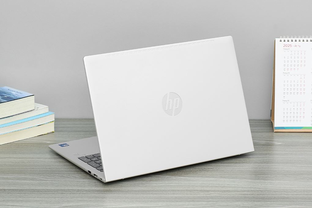 Laptop HP Probook 460 G11 Ultra 5 125U/16GB/512GB/Win11 (A74BTPT) Màu Bạc