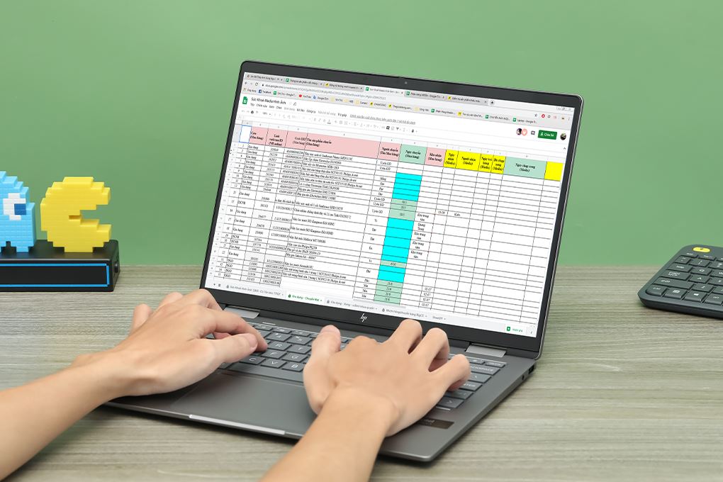 Laptop HP Envy X360 14 fa0097AU - AY8U7PA (R5 8640HS, 16GB, 512GB, 2.8K OLED, Cảm ứng, OfficeHS+365, Win11) Màu Bạc