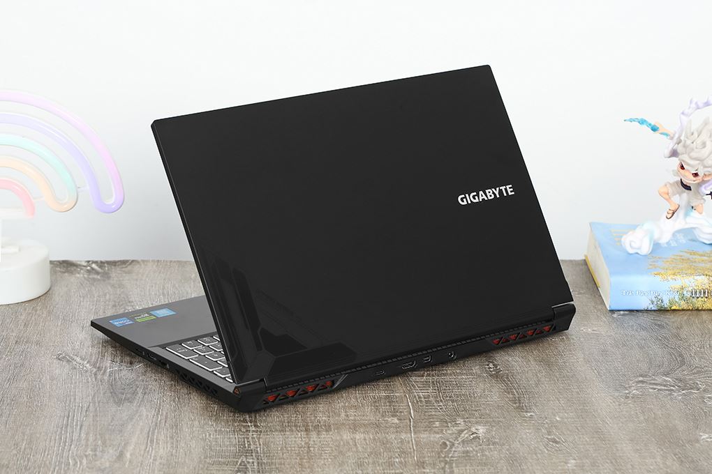 Laptop GIGABYTE Gaming G5 MF5 RC555 - 9RC55MF5FEIAA1VN0C0 (i5 13500H, 16GB, 512GB, RTX 4050 6GB, Full HD 144Hz, Win11) Màu Đen