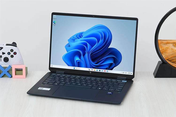 Laptop HP OmniBook UF 14 fh0038TU - B2CP4PA (Ultra 9 288V, 32GB, 1TB, 2.8K OLED 120Hz, Cảm ứng, OfficeHS+365, Win11) Màu Xanh