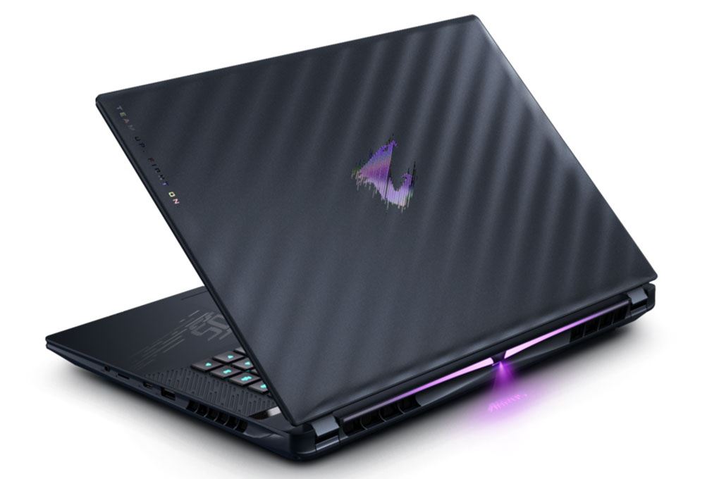 Laptop GIGABYTE Gaming AORUS MASTER 16 - AORUS-MASTER-16-BYHC5VNE64SH (Ultra 9 275HX, 32GB, 1TB, RTX 5080 16GB, WQXGA OLED 240Hz, Win11) - 4
