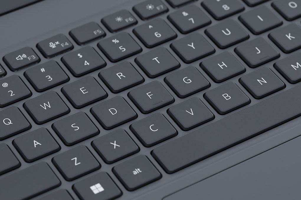 Laptop Dell Latitude 3450 - 71058806 (i7 1355U, 16GB, 512GB, Full HD, Win11) Màu Xám