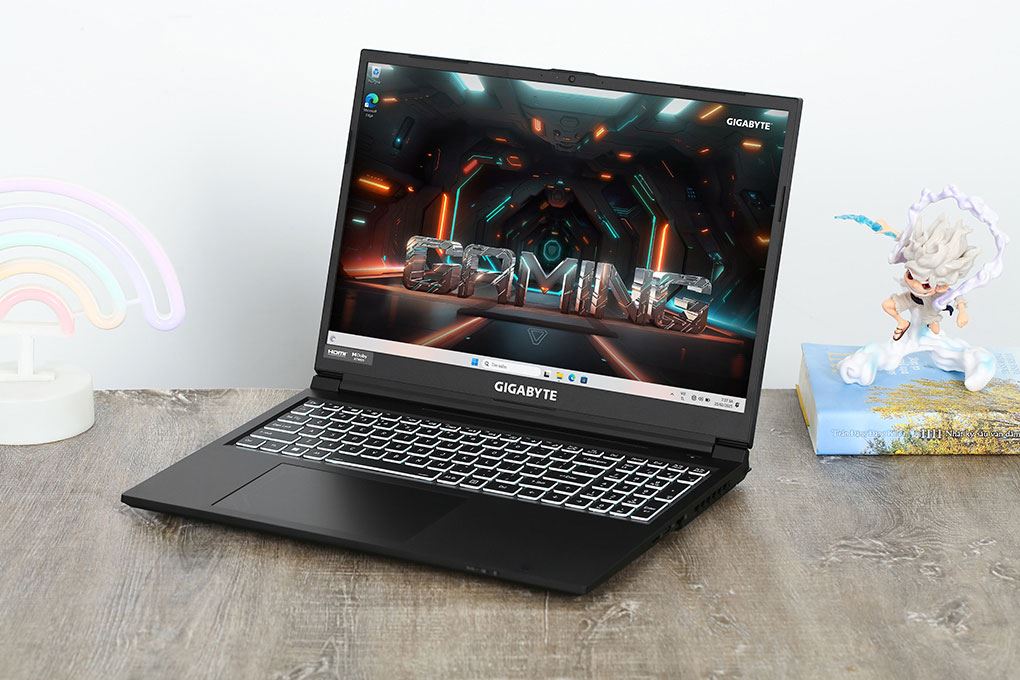Laptop GIGABYTE Gaming G6 KF RC56 - 9RC56KF0HJIIXIVN000 (i7 13620H, 16GB, 512GB, RTX 4060 8GB, WUXGA 165Hz, Win11) Màu Đen