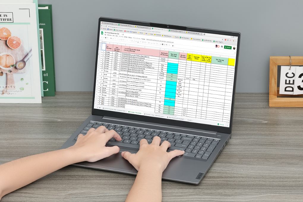 Laptop Lenovo ThinkBook 16 - 21SK006YVN (Ultra 7 255H, 32GB, 1TB, WUXGA, Win11) Màu Xám