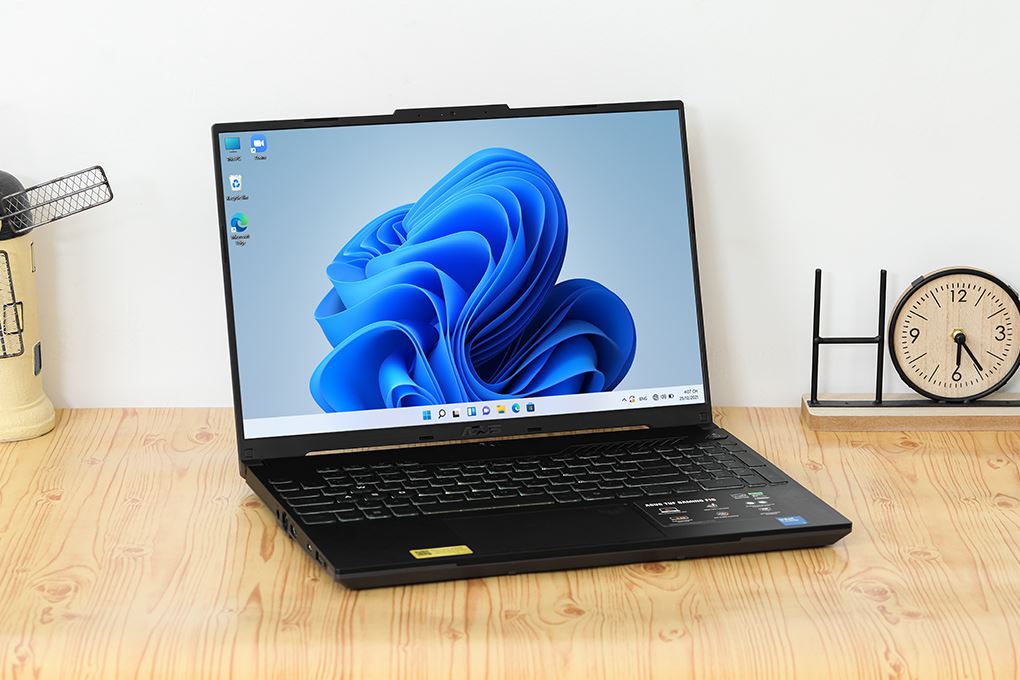 Laptop Asus TUF Gaming F16 FX607VJ - RL034W (Core 5 210H, 16GB, 512GB, RTX 3050 6GB, Full HD+ 144Hz, Win11) - 14