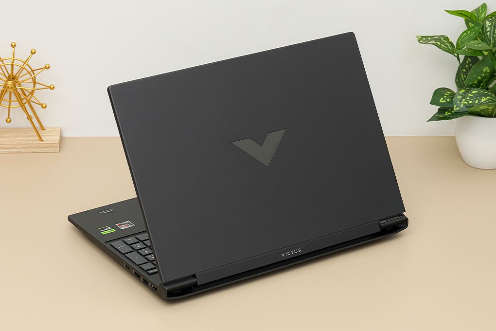 Laptop HP Gaming VICTUS 15 fb3116AX - BX8U4PA (R7 7445HS, 16GB, 512GB, RTX3050 6GB, Full HD 144Hz, Win11) Màu Đen