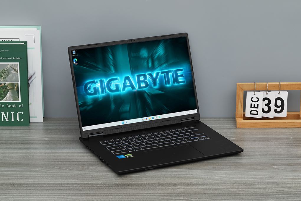 Laptop GIGABYTE Gaming A16 GA6H - GAMING-A16-CTHH3VN893SH (i5 13420H, 16GB, 512GB, RTX5050 8GB, WUXGA 165Hz, Win11) Màu Xám