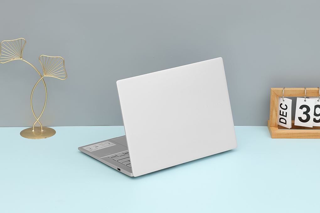 Laptop Asus Vivobook S14 S3407VA - LY146W (Core 5 210H, 16GB, 512GB, WUXGA, Win11) Màu Bạc