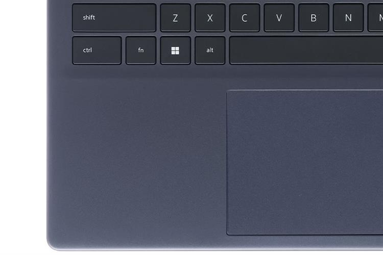 Laptop Dell Pro 14 Essential PV14250 - PV14250-120U-16512W-BL (Core 5 120U, 16GB, 512GB, Full HD+, OfficeH24+365, Win11) Màu Xanh Đậm