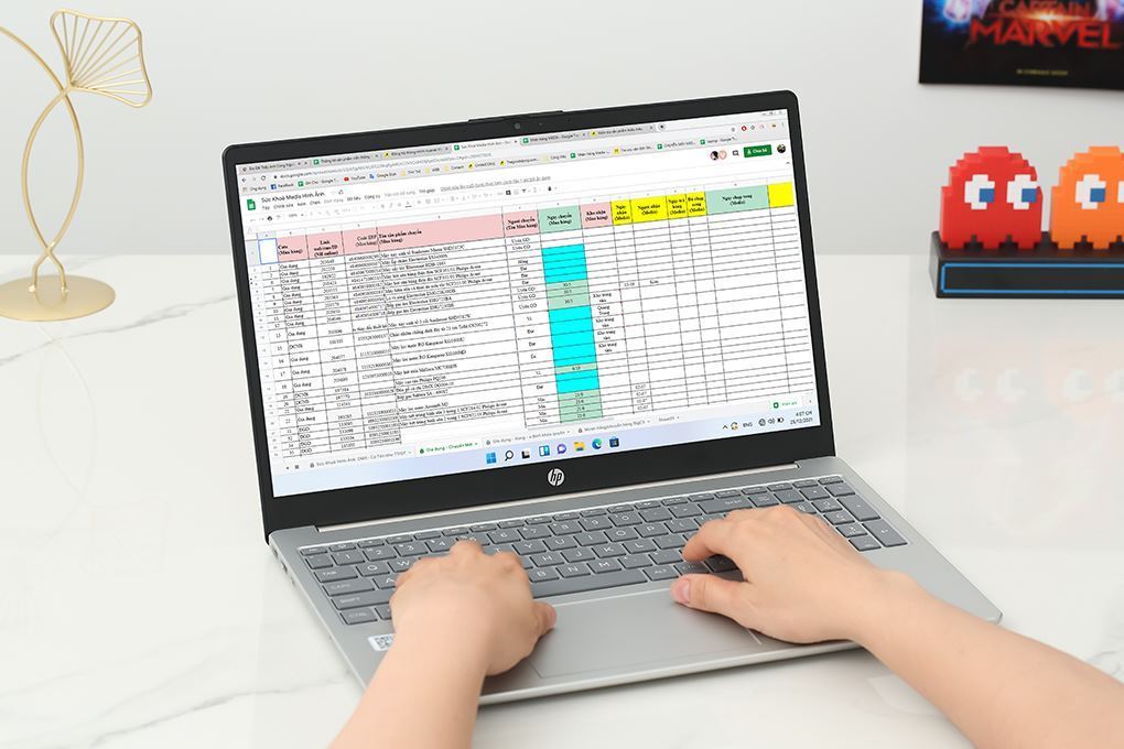 Laptop HP 15 fd1486TU - D0BH3PA (Ultra 5 125H, 24GB, 512GB, Full HD, Win11) Màu Vàng