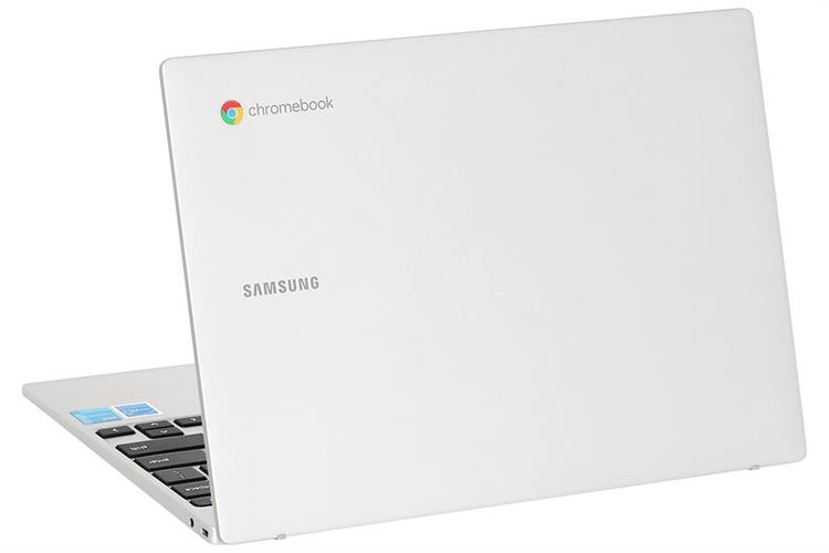 Laptop Samsung Galaxy Chromebook Go XE310XDA-KA1VN (N4500, 4GB, 32GB, HD, Win11 Pro) Màu Bạc