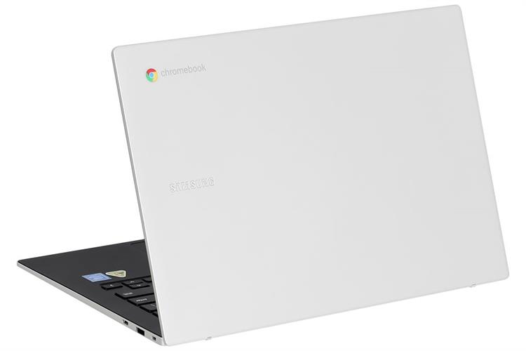 Laptop Samsung Galaxy Chromebook Go XE340XDA-KA1VN (N4500, 4GB, 32GB, HD, Win 11 Pro) Màu Bạc