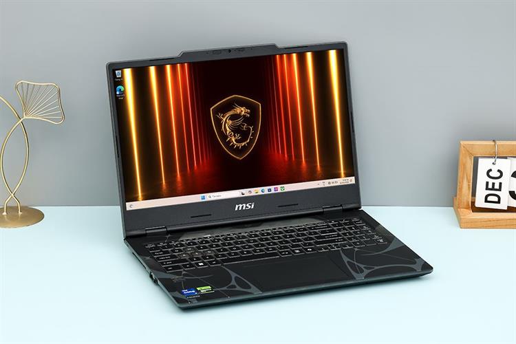 Laptop MSI Gaming Cyborg 15 B13WFKG - 658VN (i7 13620H, 16GB, 1TB, RTX 5060 8GB, Full HD 144Hz, Win11) Màu Đen