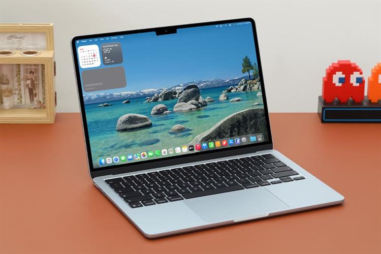 Laptop MacBook Air 13 inch M5 16GB/512GB Màu Xanh da trời nhạt