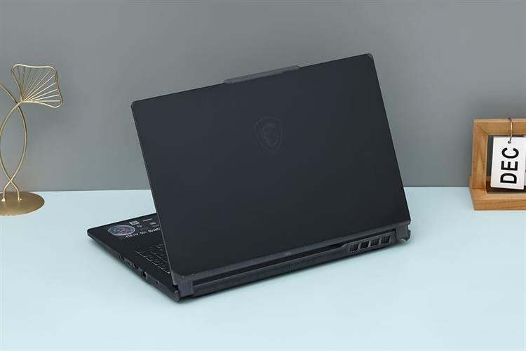 Laptop MSI Gaming Cyborg 15 A13UC - 2088VN (i5 13420H, 16GB, 512GB, RTX 3050 4GB, Full HD 144Hz, Win11) Màu Đen