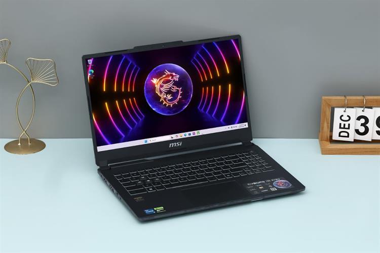 Laptop MSI Gaming Cyborg 15 A13UC - 2088VN (i5 13420H, 16GB, 512GB, RTX 3050 4GB, Full HD 144Hz, Win11) Màu Đen