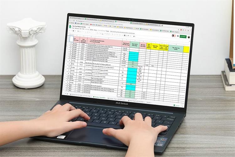 Laptop Asus Zenbook 14 UX3405CA - ST648W (Ultra 9 285H, 32GB, 1TB, 3K OLED 120Hz, Win11) Màu Xanh Dương