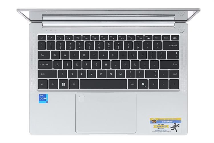 Laptop SingPC M16-i382 (i3 1215U, 8GB, 256GB, WUXGA, Win11 Pro) Màu Bạc